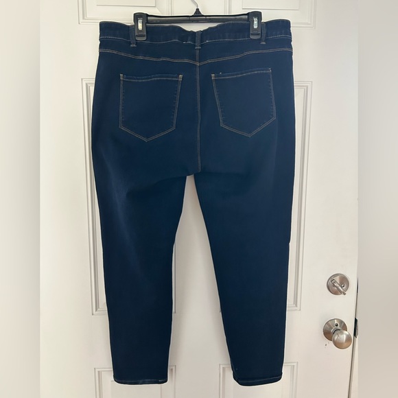 Women’s Plus Philosophy skinny jeans - size 14W - Picture 3 of 3